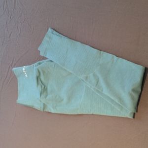 Alphalete OG Revival Leggings Capri Sun